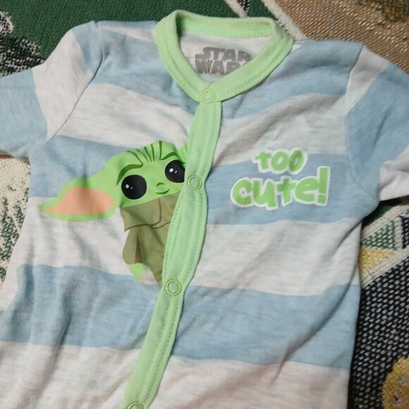 Star Wars 3-6M Infant Baby Mandalorian Yoda Onesie Footies Happy Threads - Picture 2 of 9